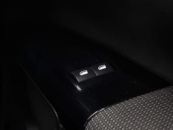 Used Citroen C4 Cactus 2017 for sale - 79677686: Photo