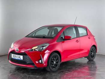 Used Toyota Yaris 2019 for sale - 74143875: Photo