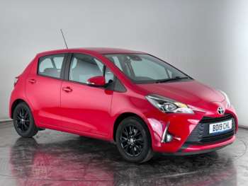 Used Toyota Yaris 2019 for sale - 74143875: Photo
