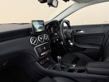 Used Mercedes-Benz A-Class 2016 for sale - 79658505: Photo