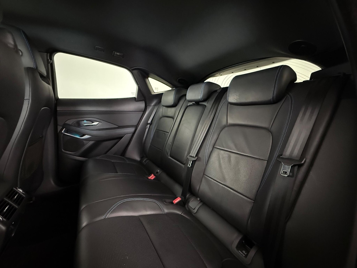 Used Jaguar E-Pace 2018 for sale - 77684468: Photo 12