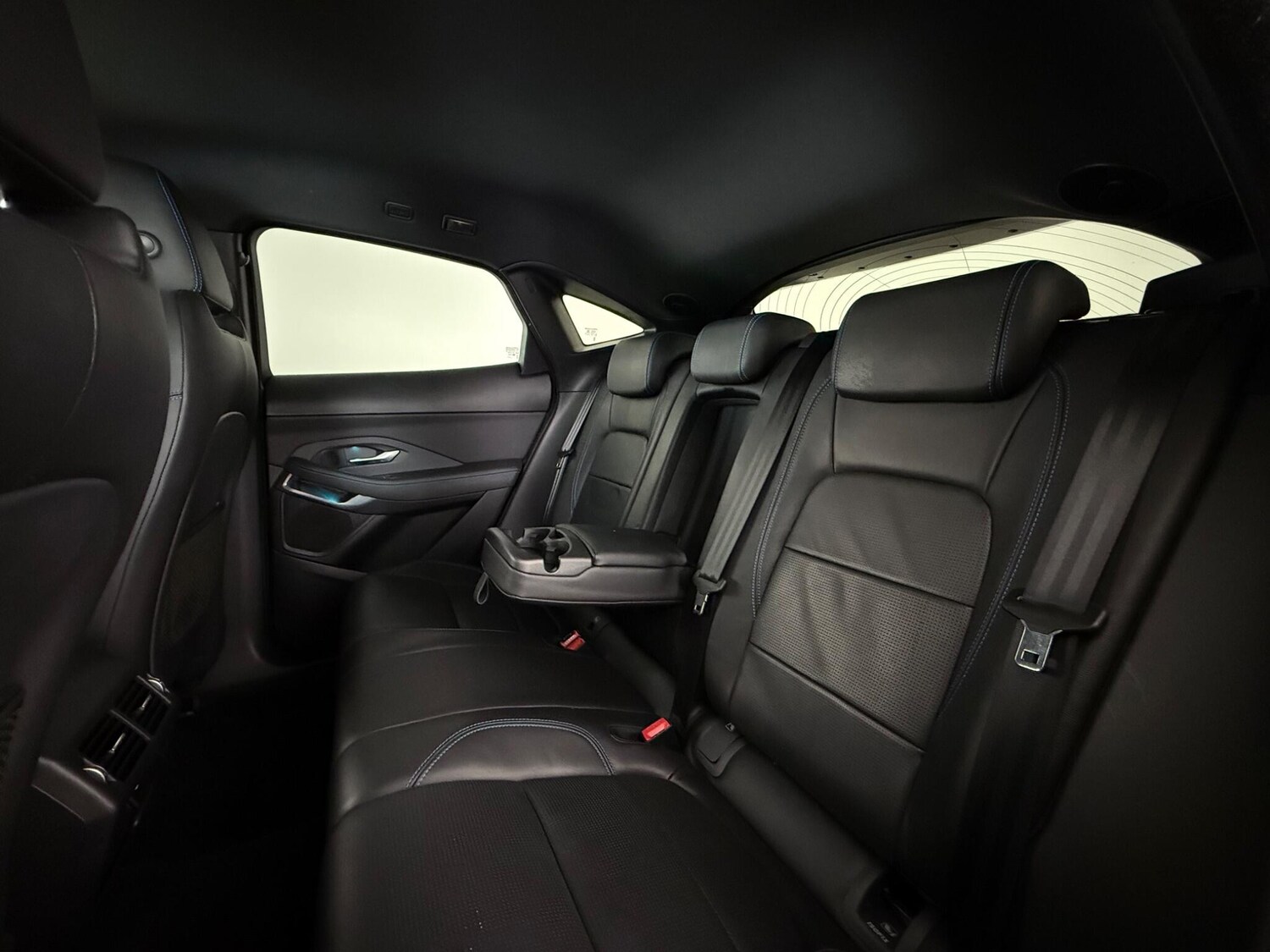 Used Jaguar E-Pace 2018 for sale - 77684468: Photo 13