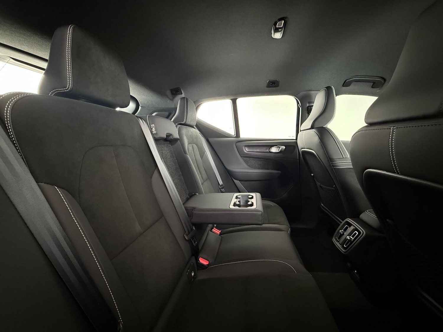 Used Volvo XC40 2023 for sale - 76936716: Photo 21