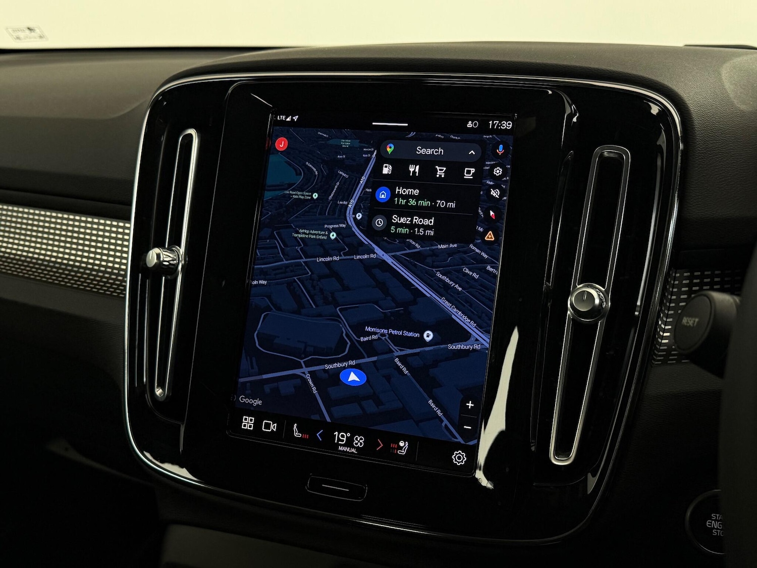 Used Volvo XC40 2023 for sale - 76936716: Photo 34