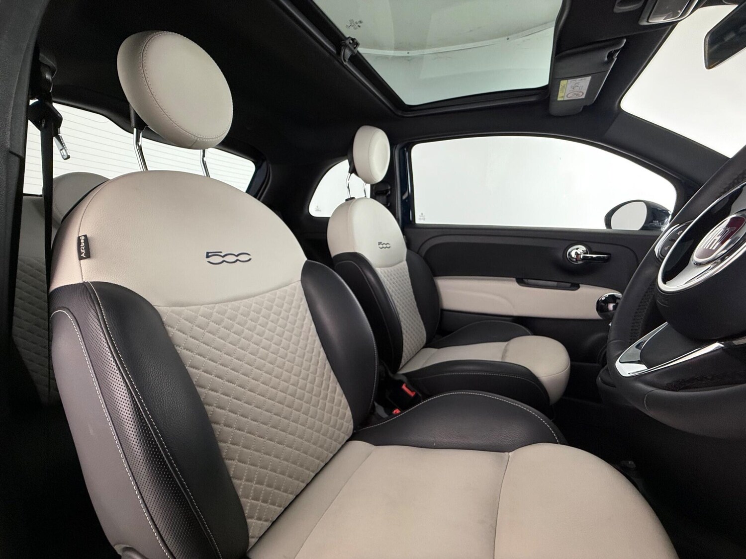 Used Fiat 500 2022 for sale - 77371882: Photo 11