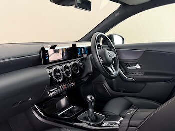 Used Mercedes-Benz A-Class 2019 for sale - 78742124: Photo