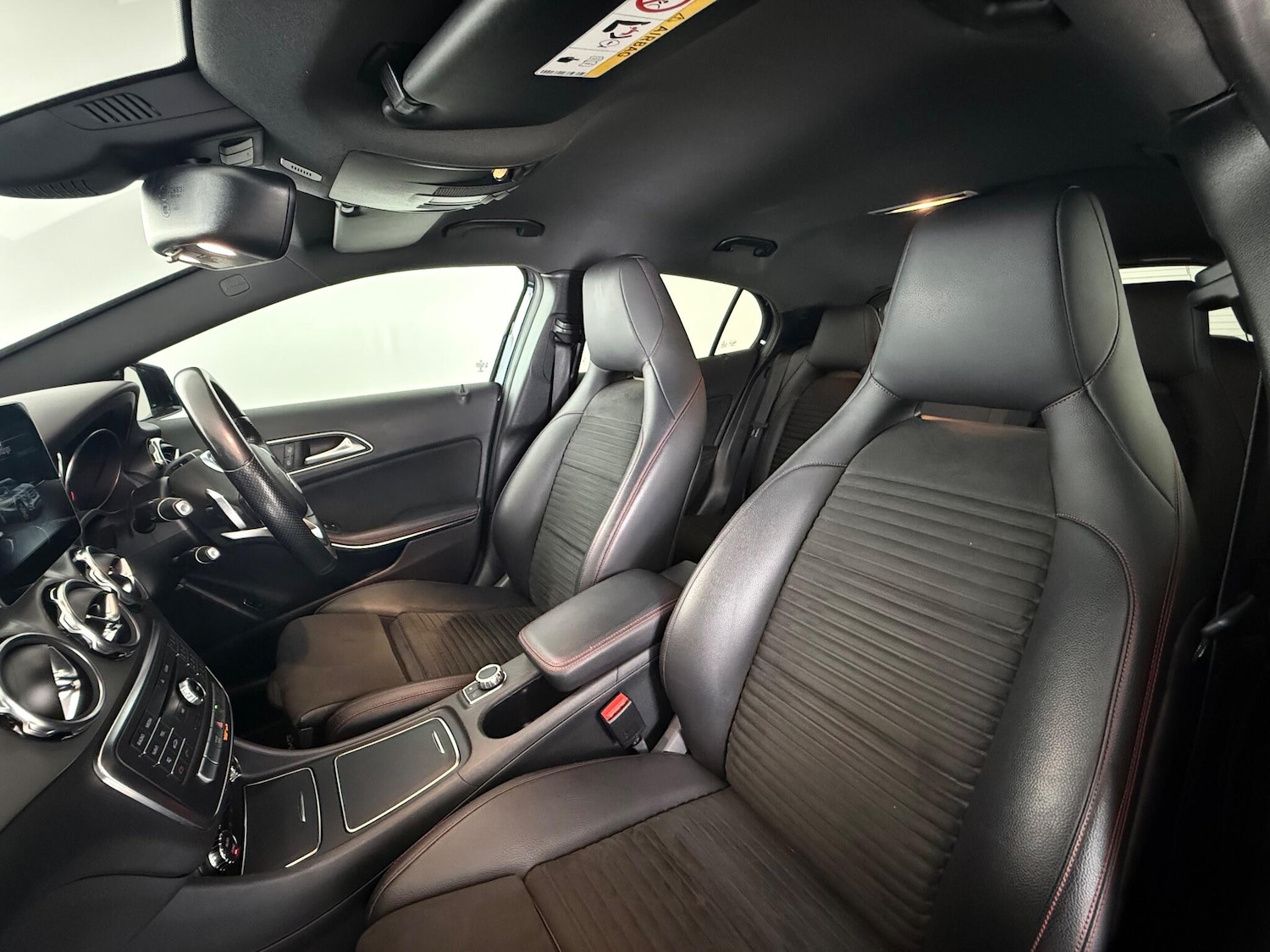 Used Mercedes-Benz GLA 2017 for sale - 76584679: Photo 16