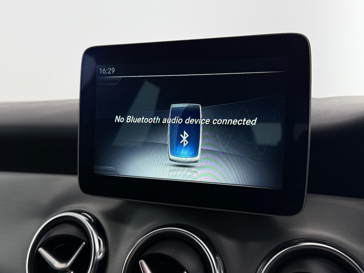 Used Mercedes-Benz GLA 2017 for sale - 76584679: Photo 29