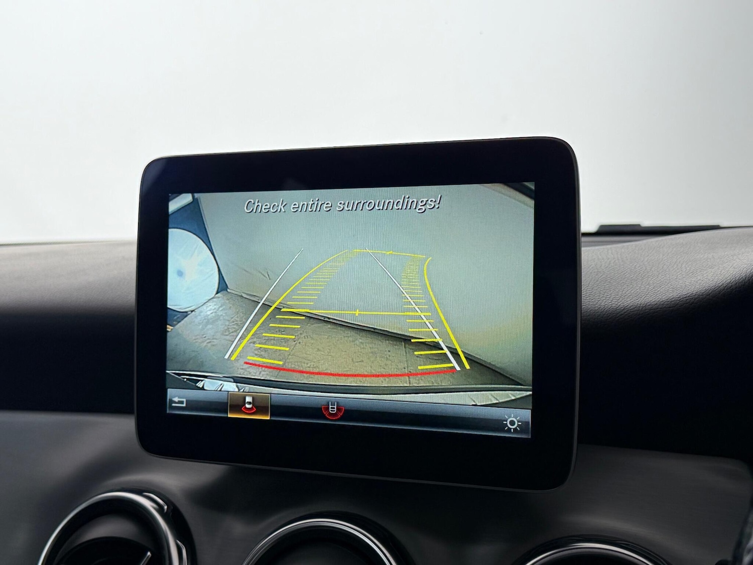 Used Mercedes-Benz GLA 2017 for sale - 76584679: Photo 32