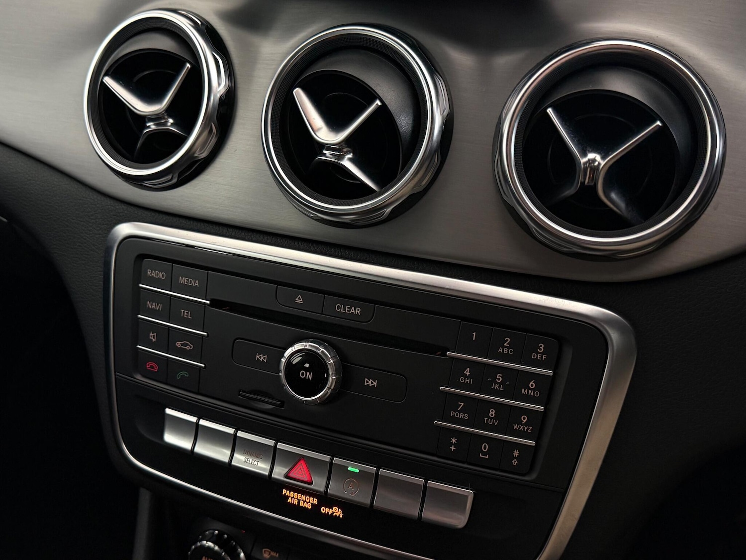 Used Mercedes-Benz GLA 2017 for sale - 76584679: Photo 36