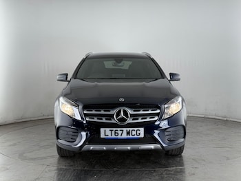 Used Mercedes-Benz GLA 2017 for sale - 76584679: Photo