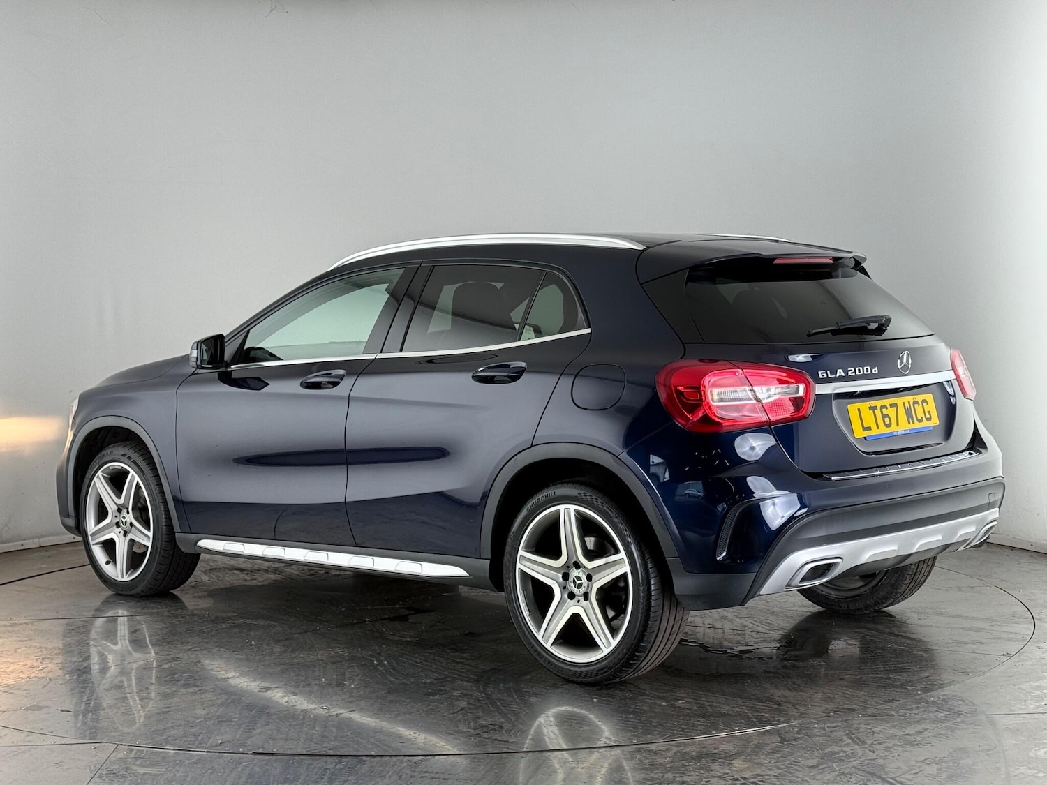 Used Mercedes-Benz GLA 2017 for sale - 76584679: Photo 5