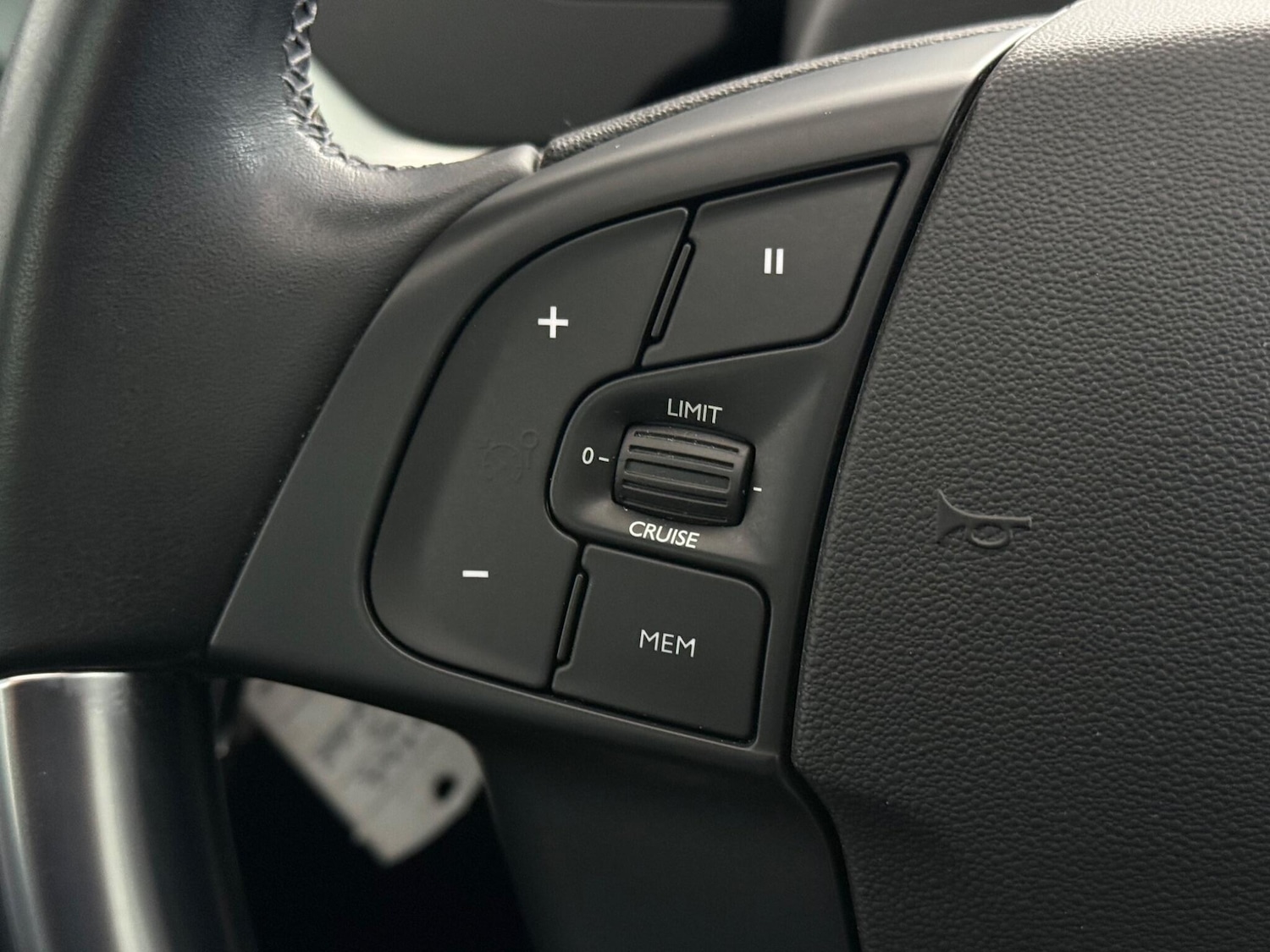 Used Citroen C4 for sale - 76468523: Photo 22