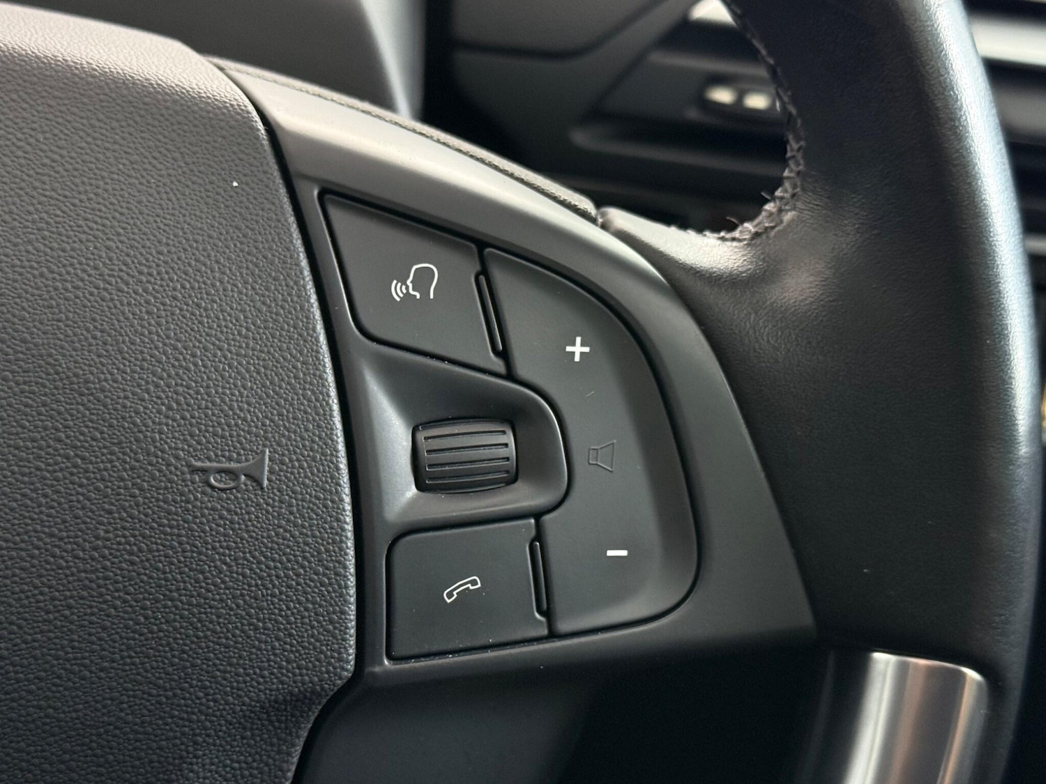 Used Citroen C4 for sale - 76468523: Photo 23