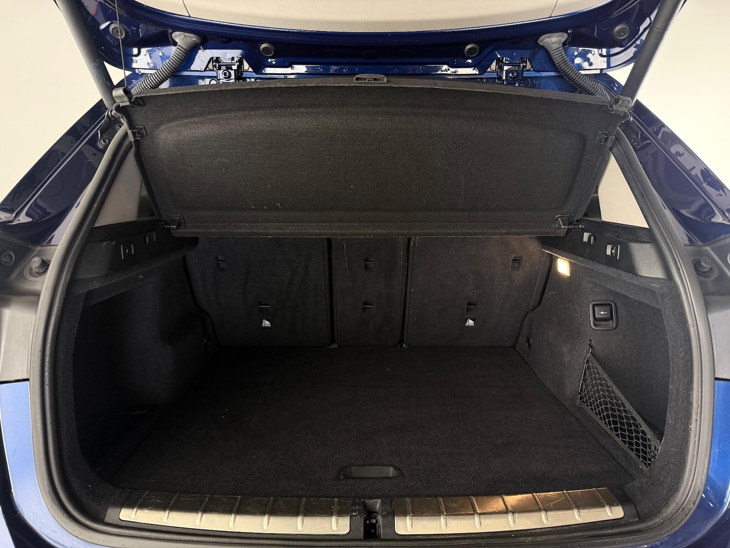 Used BMW X1 2018 for sale - 76468536: Photo 10