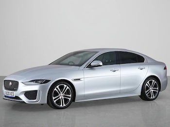 Used Jaguar XE 2020 for sale - 78939109: Photo