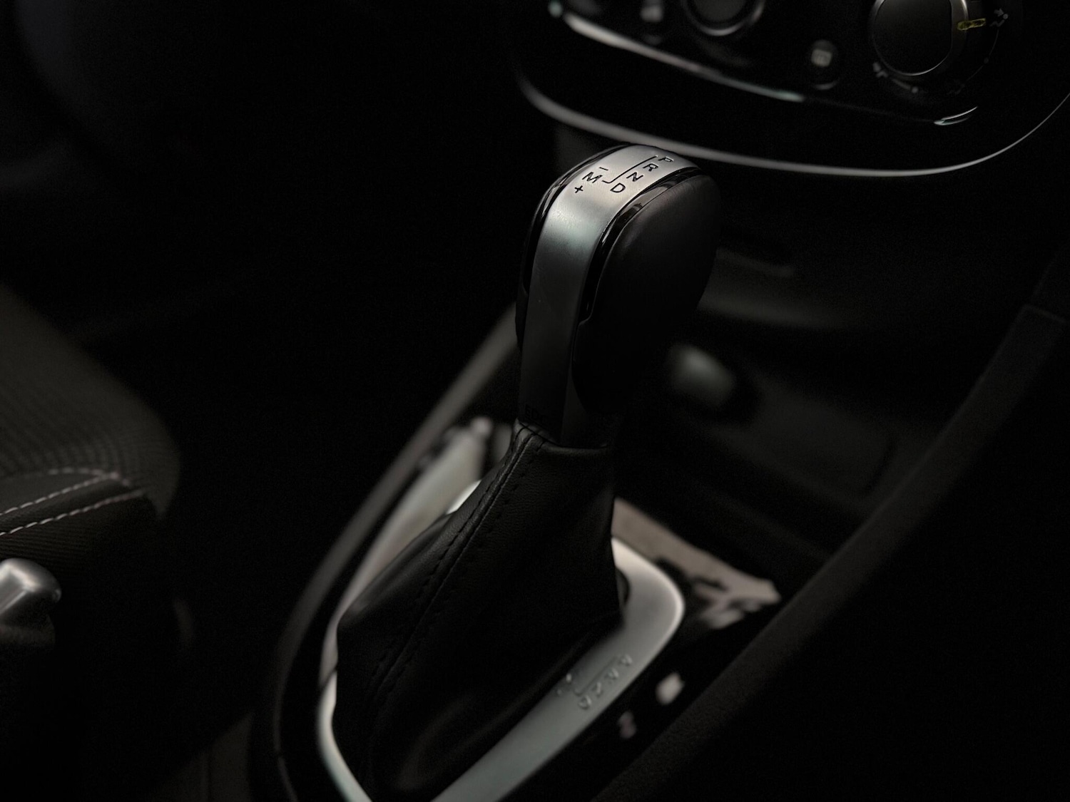 Used Renault Clio 2019 for sale - 77181016: Photo 28