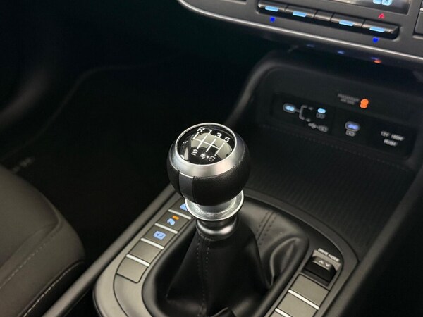 Used Hyundai KONA 2023 for sale - 75607311: Photo 45