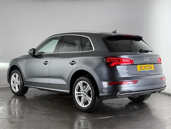 Used Audi Q5 2018 for sale - 77306409: Photo