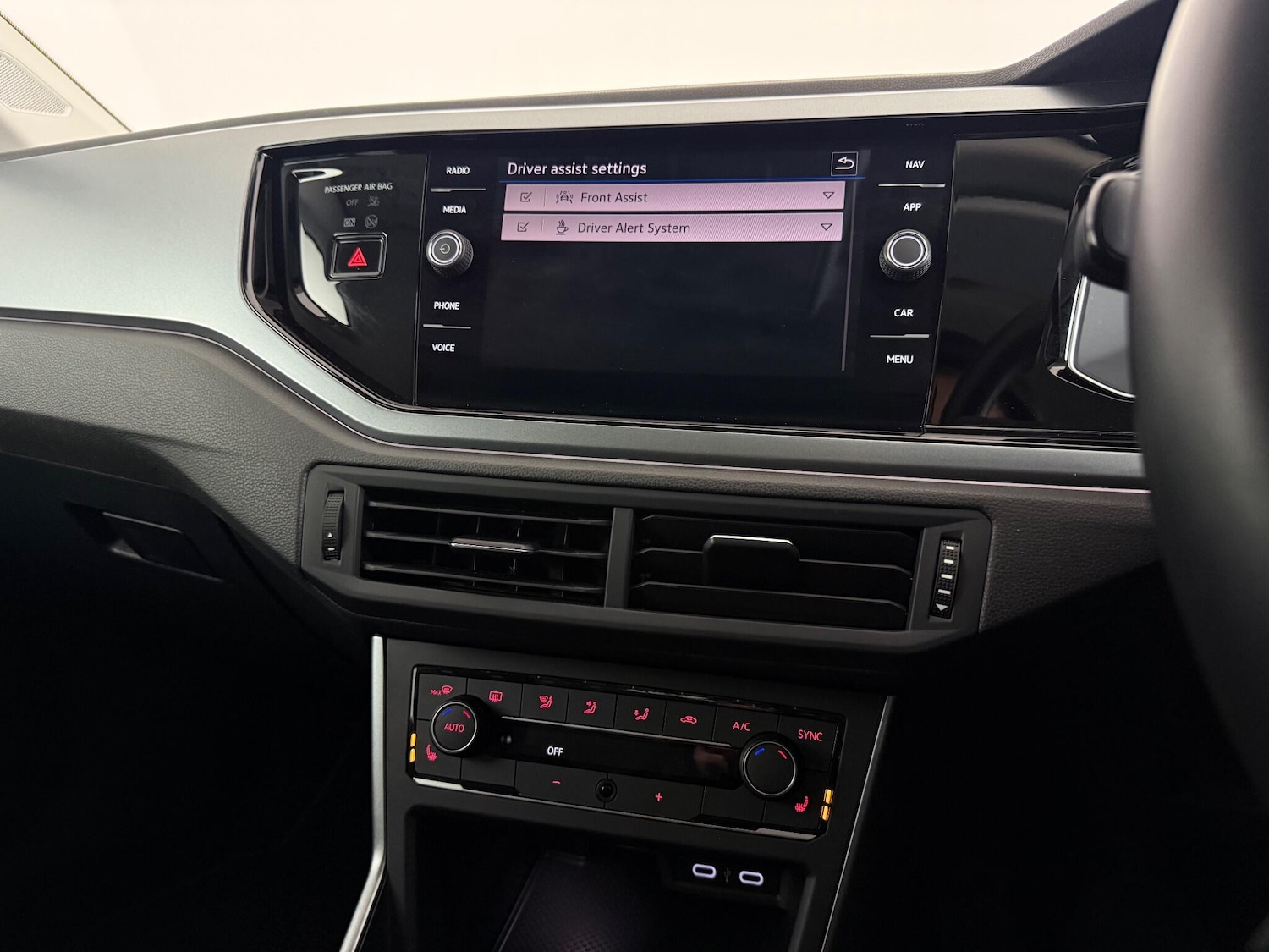 Used Volkswagen Polo 2021 for sale - 77260221: Photo 39