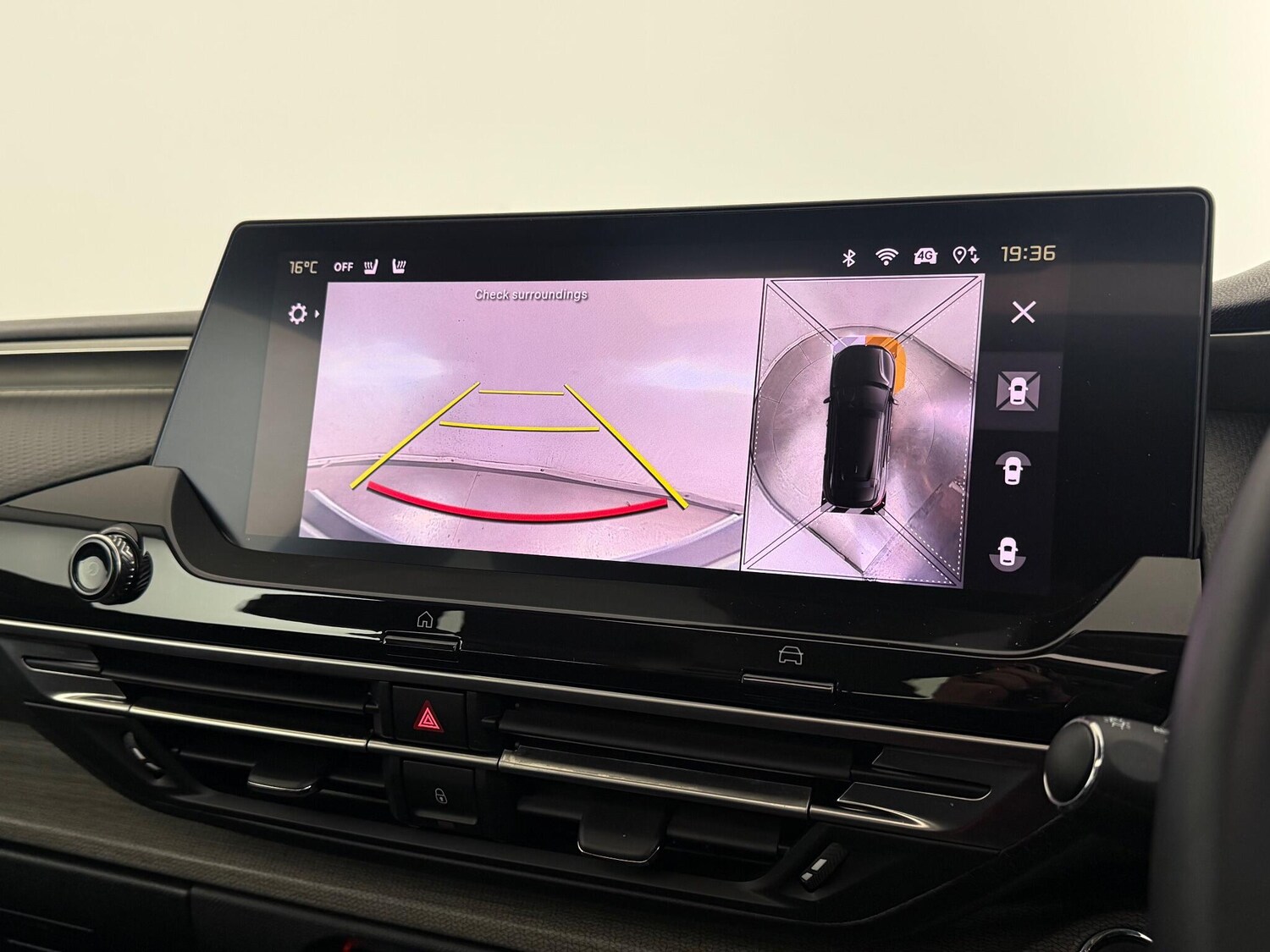 Used Citroen C5 X 2023 for sale - 76666877: Photo 42