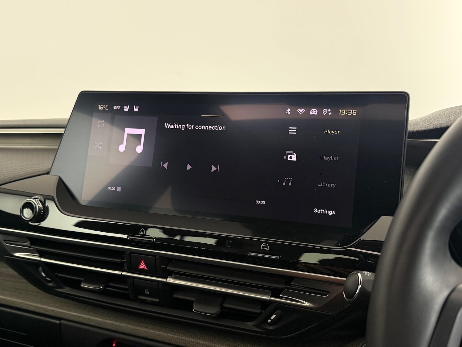 Used Citroen C5 X 2023 for sale - 76666877: Photo 43