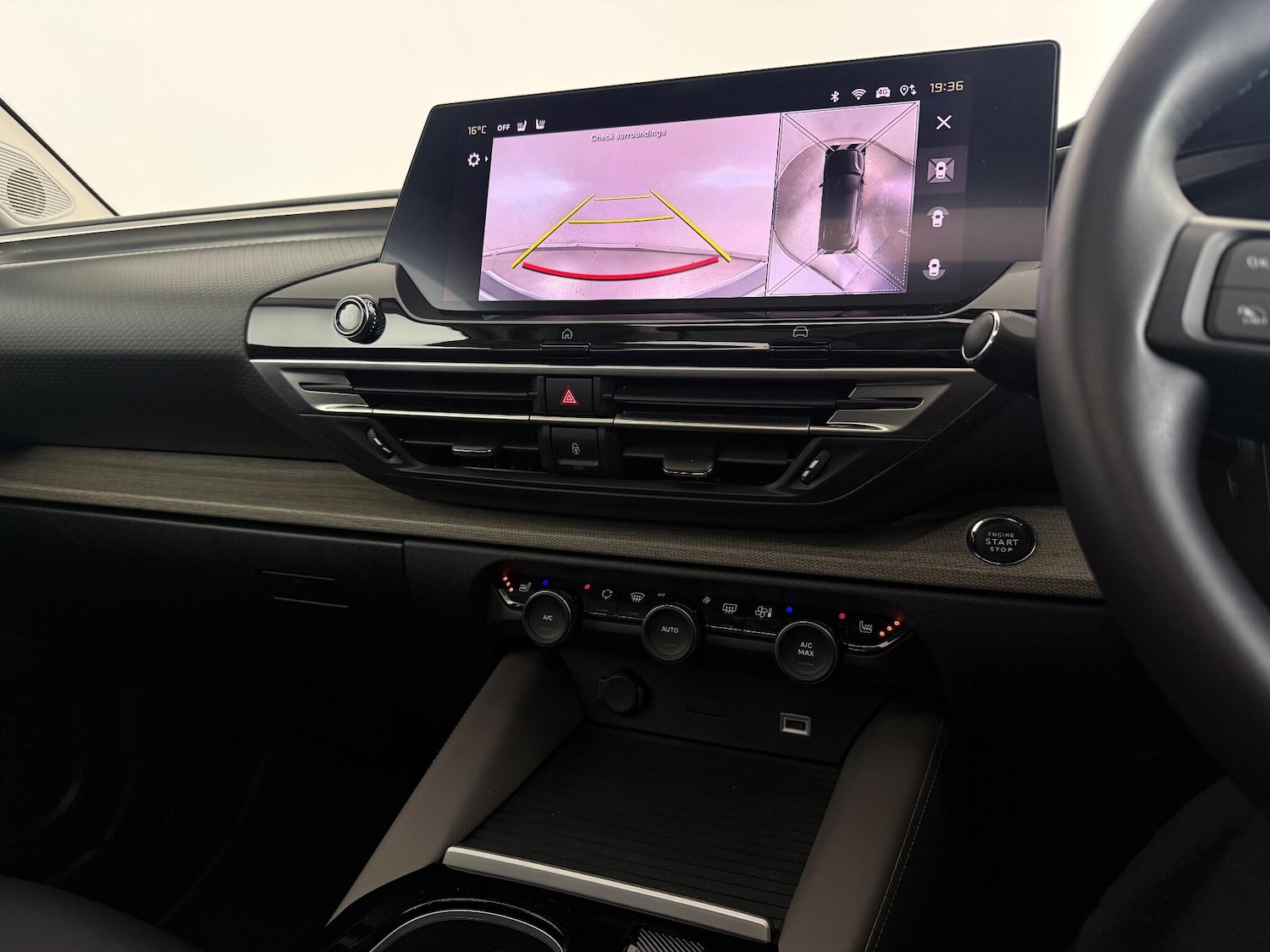 Used Citroen C5 X 2023 for sale - 76666877: Photo 49