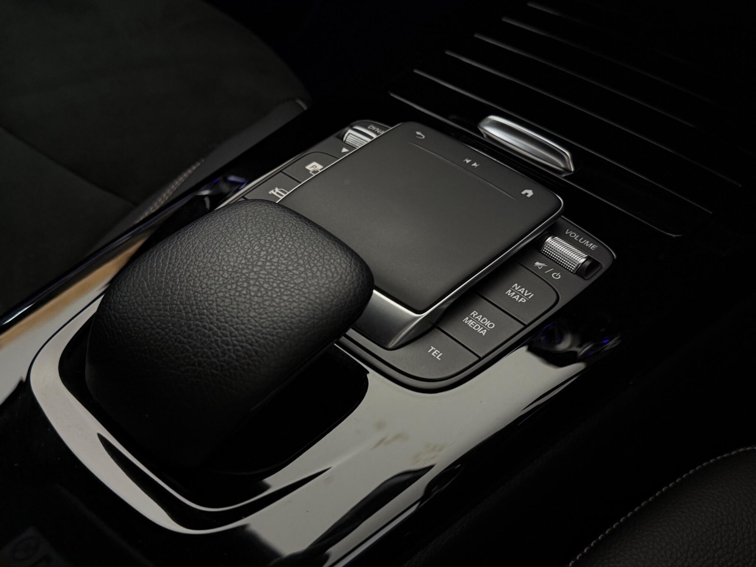 Used Mercedes-Benz A-Class for sale - 76468077: Photo 43