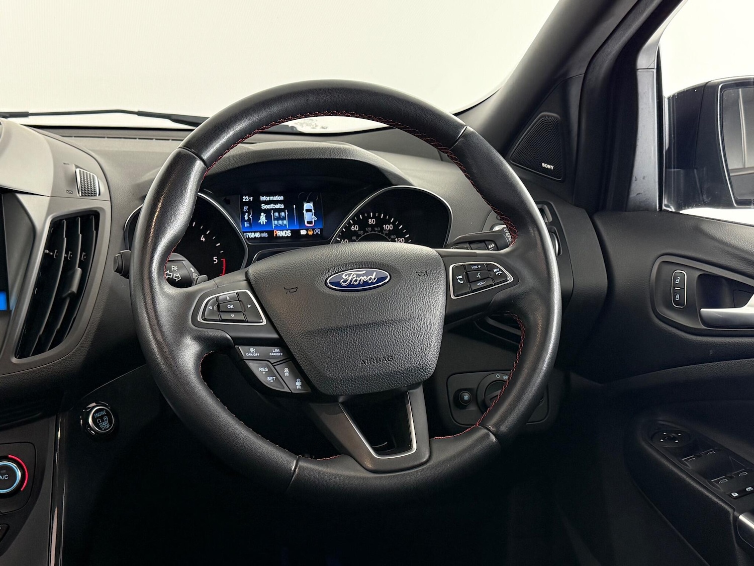 Used Ford Kuga 2018 for sale - 76468772: Photo 15