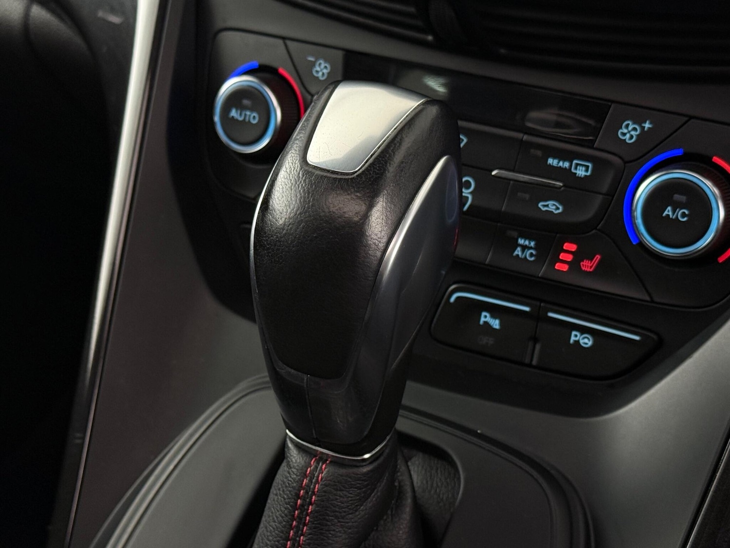 Used Ford Kuga 2018 for sale - 76468772: Photo 28