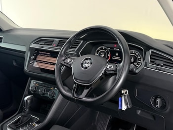 Used Volkswagen Tiguan 2019 for sale - 79396670: Photo