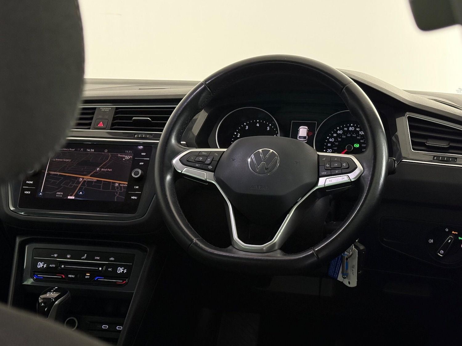 Used Volkswagen Tiguan 2020 for sale - 77217136: Photo 17