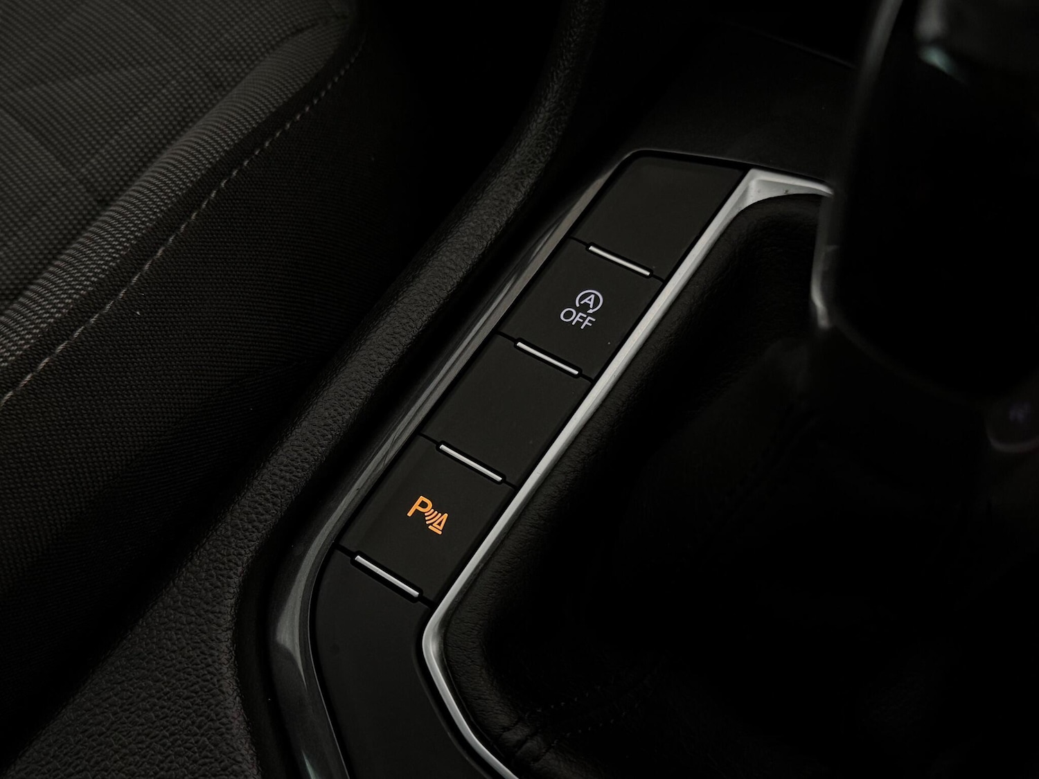 Used Volkswagen Tiguan 2020 for sale - 77217136: Photo 37