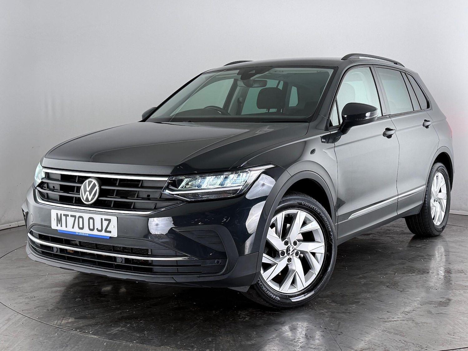 Used Volkswagen Tiguan 2020 for sale - 77217136: Photo 42