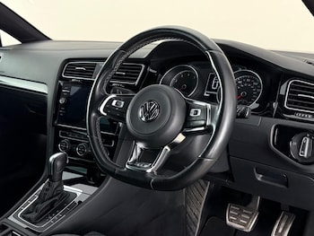 Used Volkswagen Golf 2020 for sale - 78977173: Photo