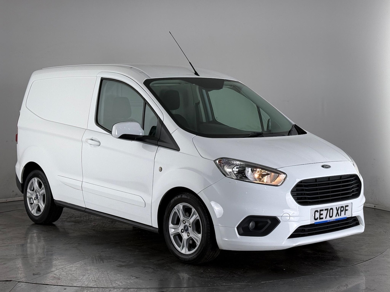 Used Ford Transit Courier 2020 for sale - 76714313: Photo 1