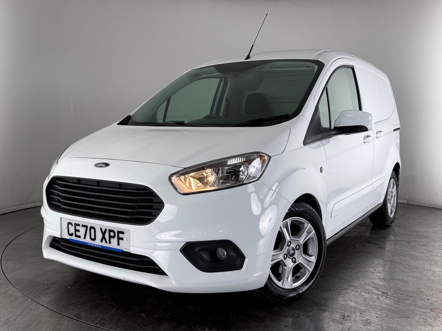 Used Ford Transit Courier 2020 for sale - 76714313: Photo 39