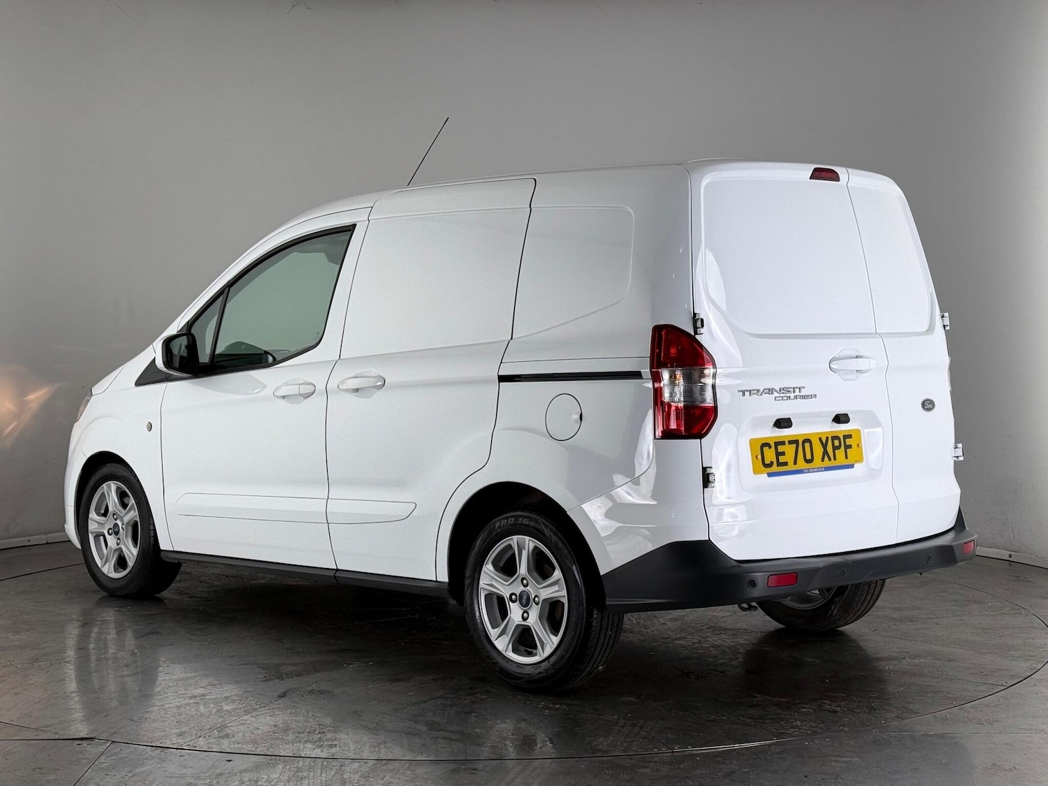 Used Ford Transit Courier 2020 for sale - 76714313: Photo 5