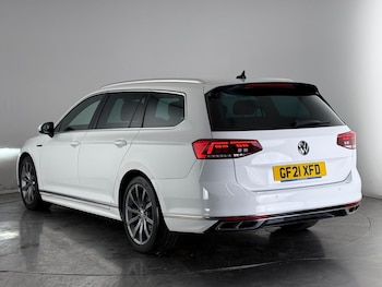 Used Volkswagen Passat 2021 for sale - 77260208: Photo