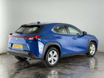 Used Lexus UX 2019 for sale - 75068232: Photo