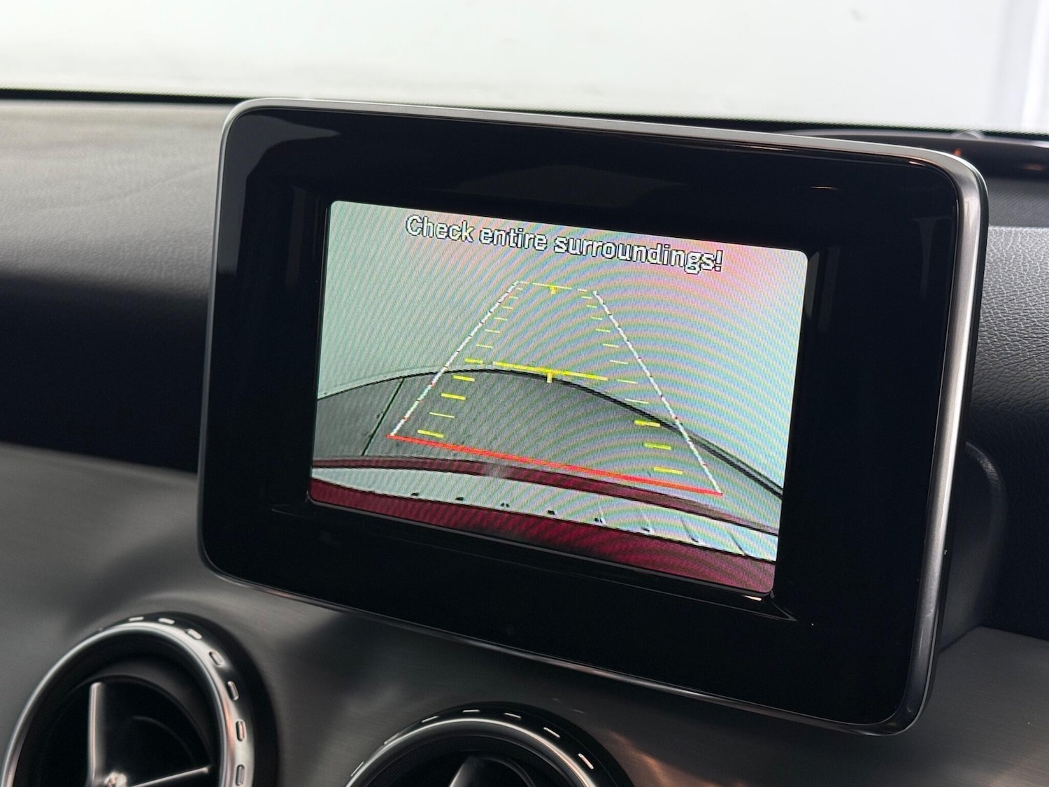 Used Mercedes-Benz GLA 2015 for sale - 77260536: Photo 28