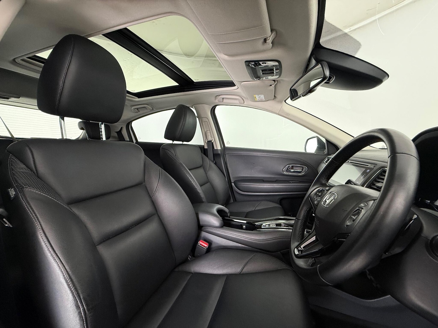 Used Honda HR-V 2017 for sale - 77217448: Photo 11