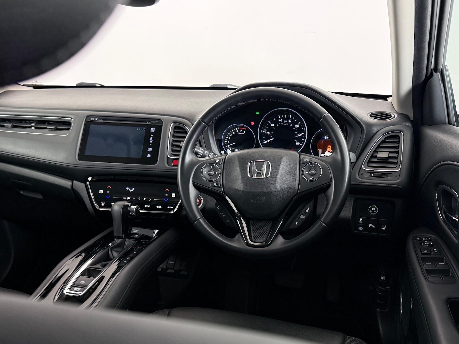 Used Honda HR-V 2017 for sale - 77217448: Photo 15