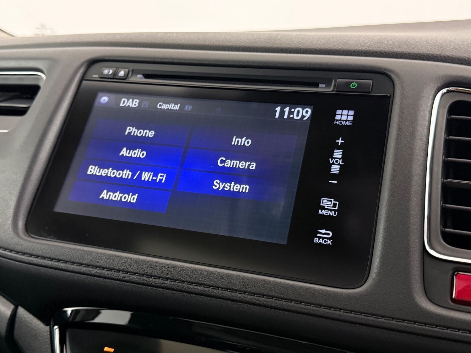 Used Honda HR-V 2017 for sale - 77217448: Photo 28