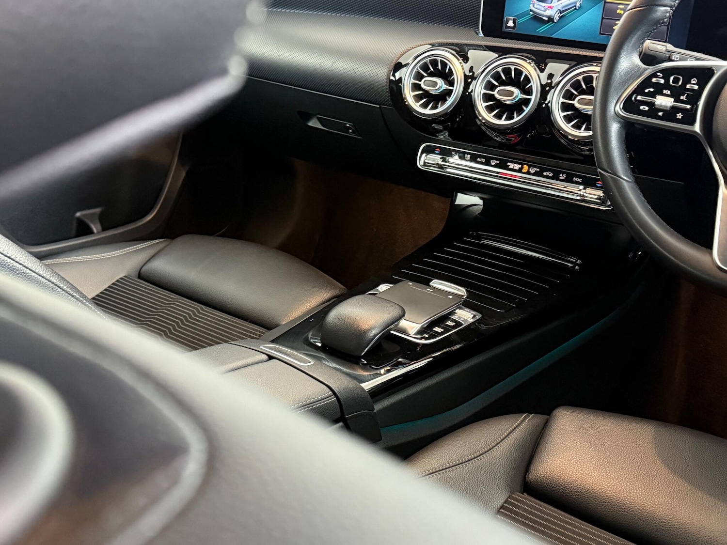 Used Mercedes-Benz A-Class 2018 for sale - 77180898: Photo 33