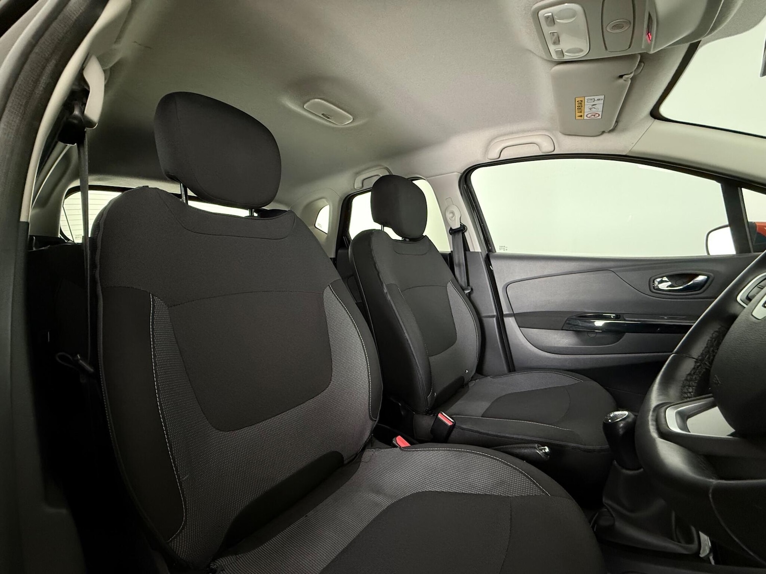 Used Renault Captur 2016 for sale - 77659183: Photo 10