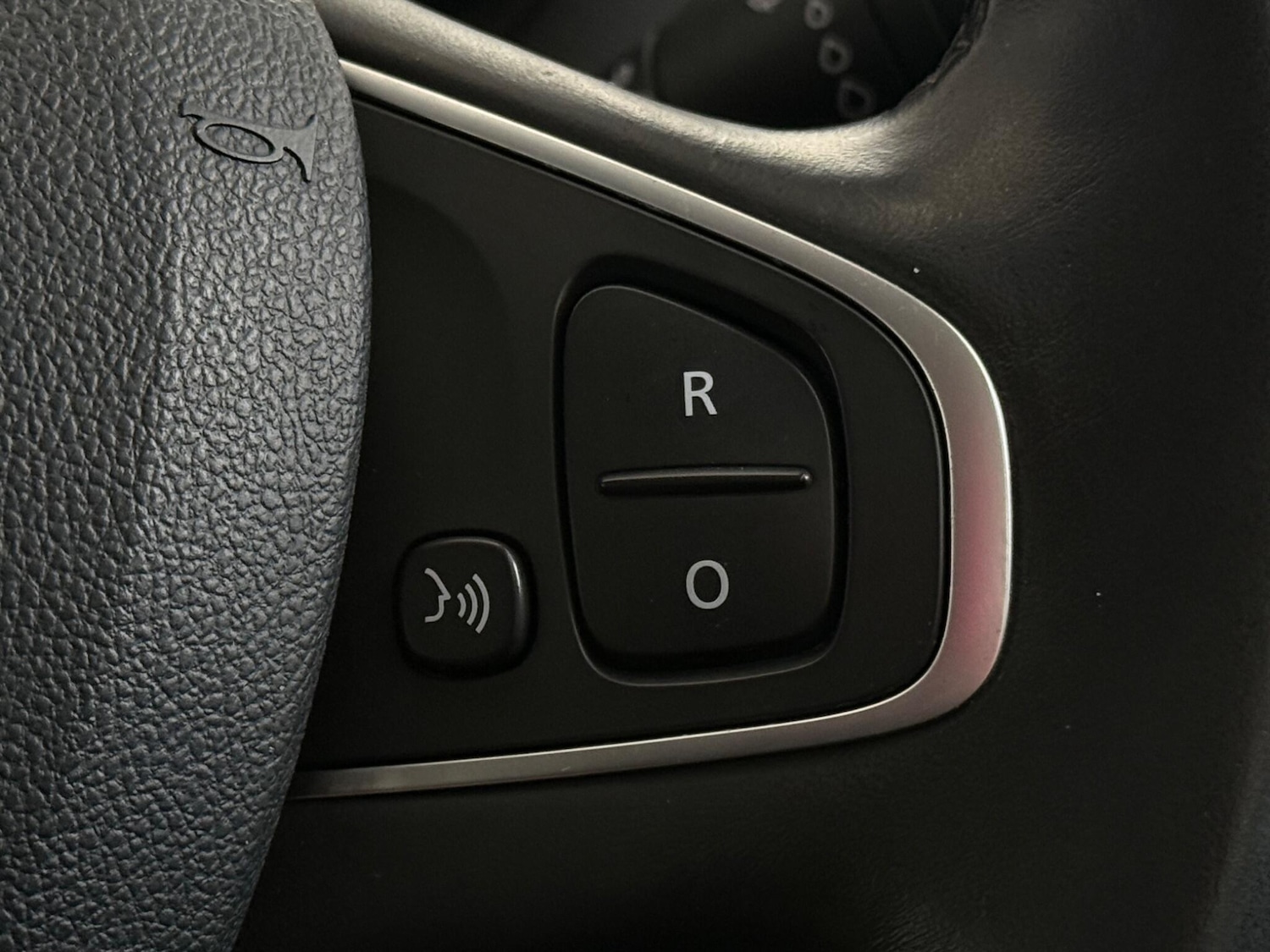 Used Renault Captur 2016 for sale - 77659183: Photo 16