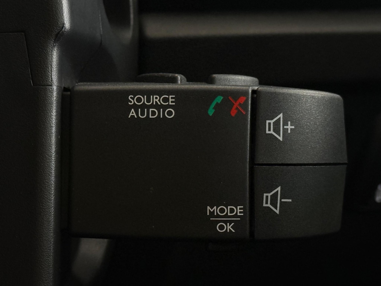 Used Renault Captur 2016 for sale - 77659183: Photo 17