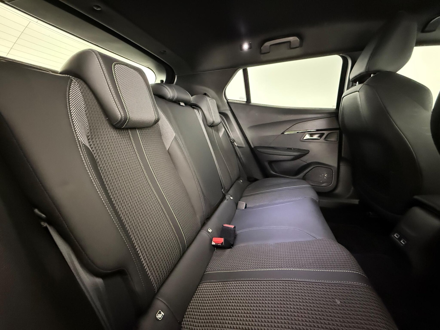 Used Peugeot 2008 2021 for sale - 77259615: Photo 15