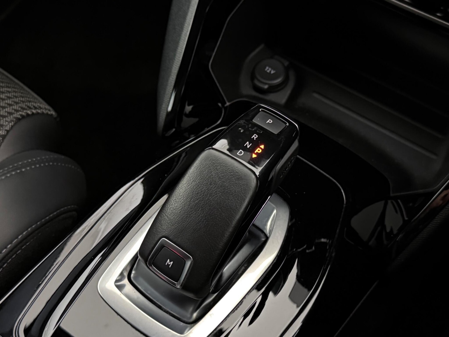 Used Peugeot 2008 2021 for sale - 77259615: Photo 32